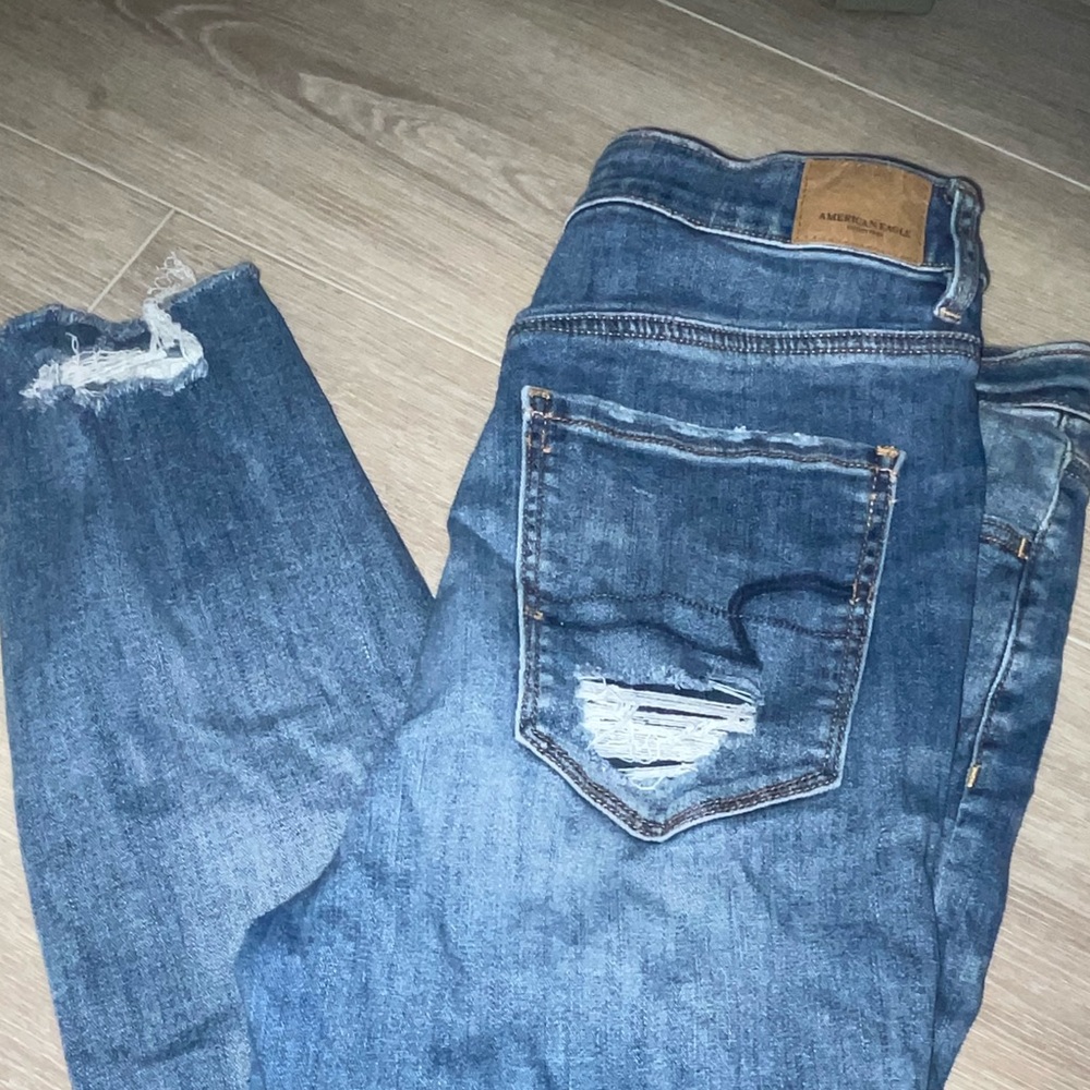 American Eagle Ripped High Waist Skinny Jeans